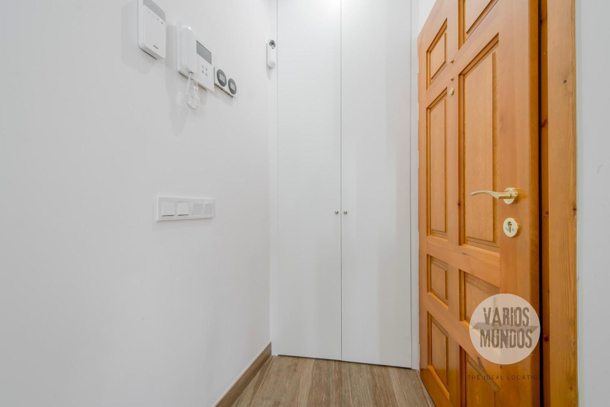 Apartamento La Sal Edificio Madrid